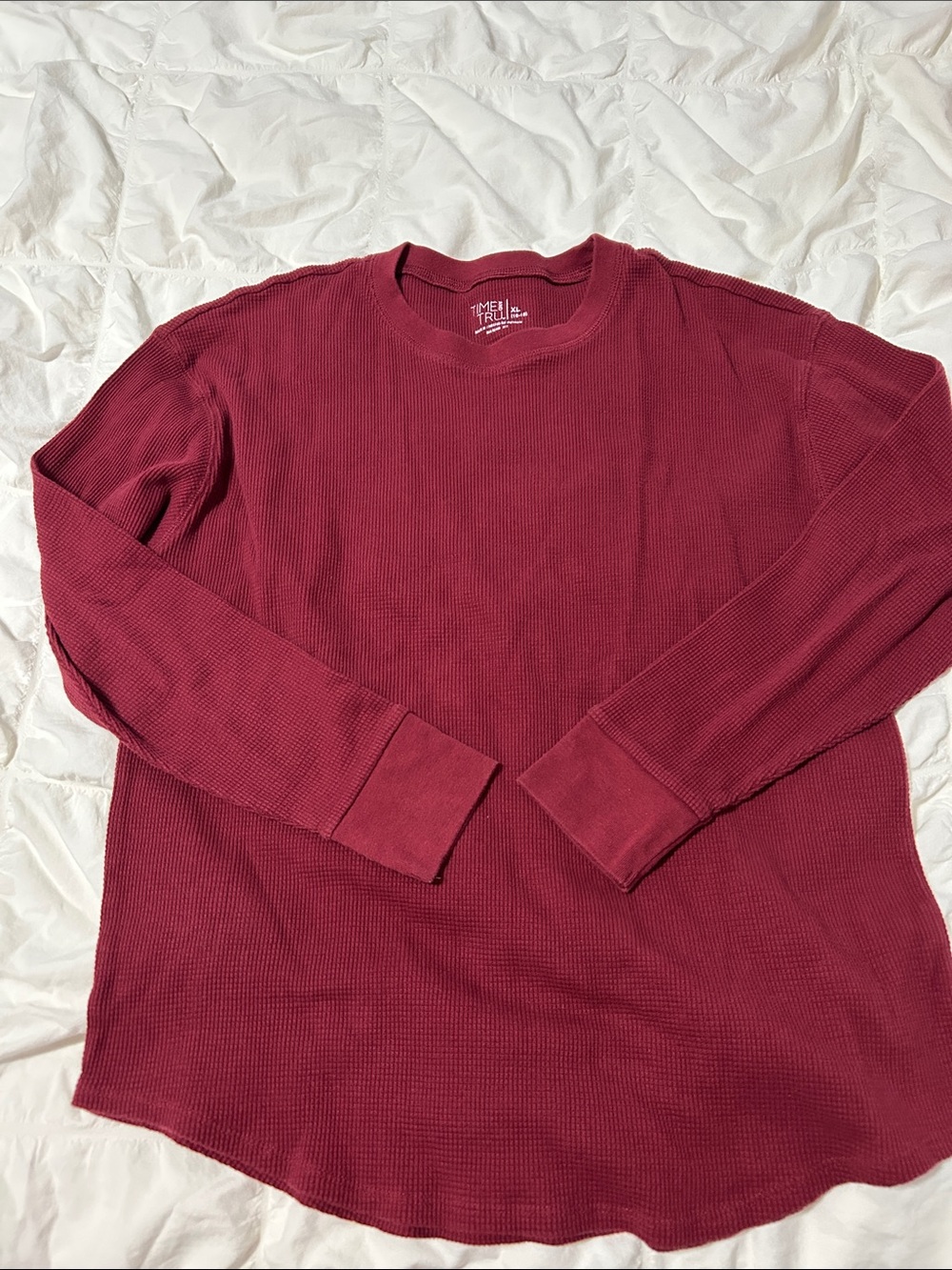 Time and Tru woMen's Long Sleeve Burgundy Waffle Knit Shirt